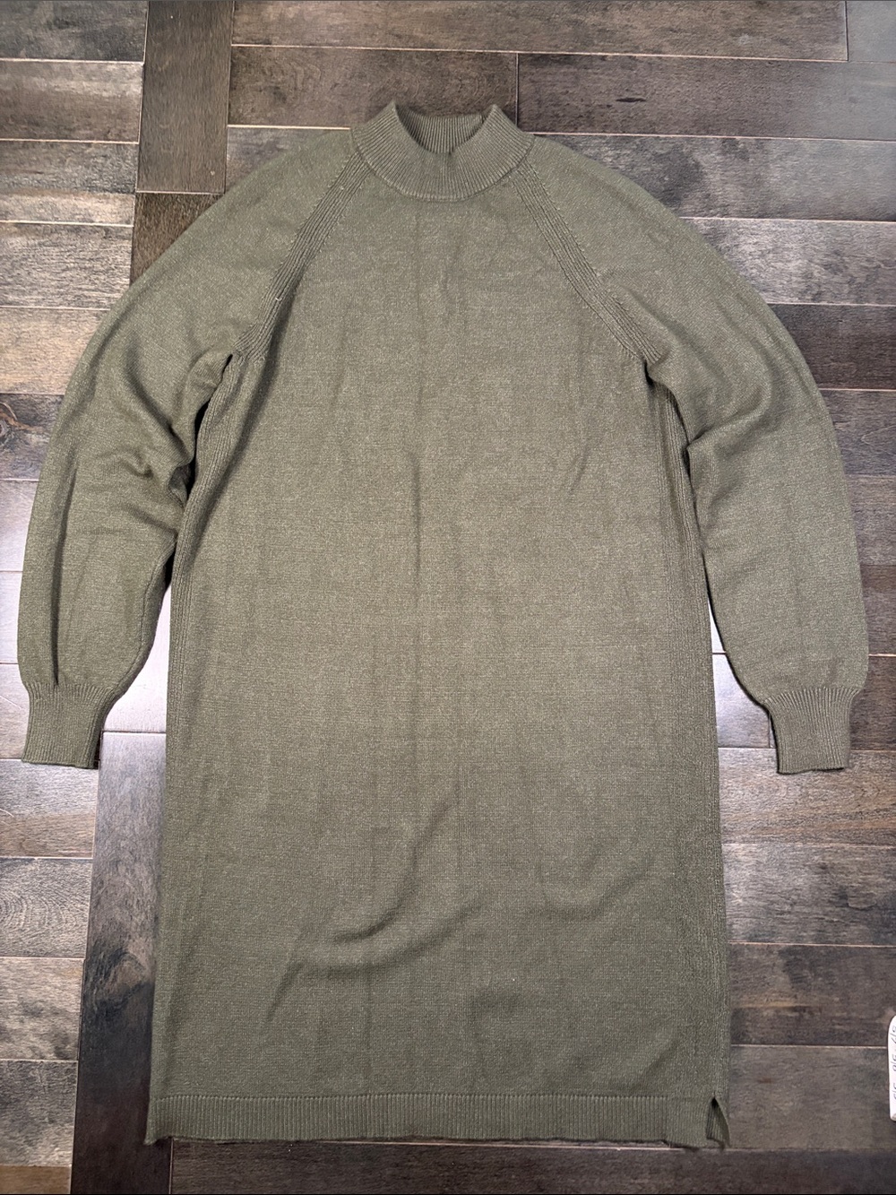 Roots Olive Green Mock Neck Sweater Dress – Women’s Small